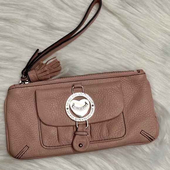 JUICY COUTURE PINK PEBBLE LEATHER WRISTLET NWOB - Picture 8 of 8